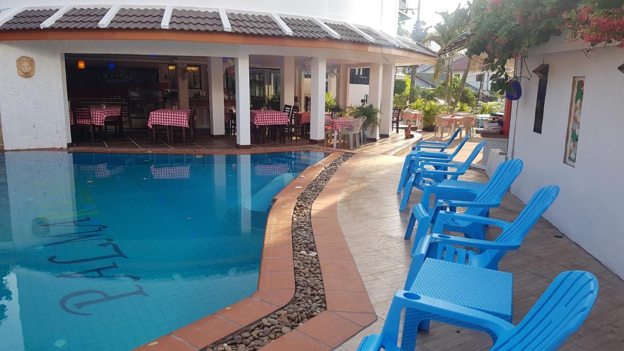 La Capannina Hotel Patong Exterior photo